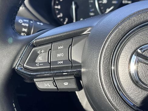 Used 2024 MAZDA CX-5 Signature image 18