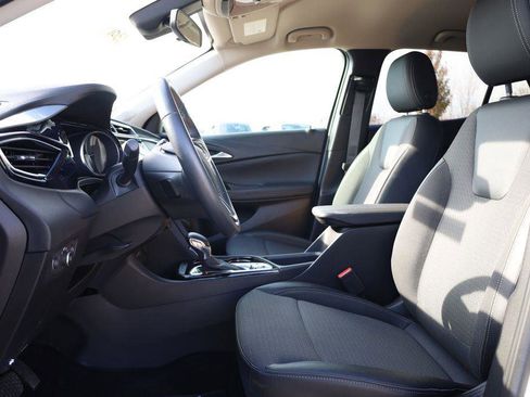 Used 2022 Buick Encore GX Select image 13