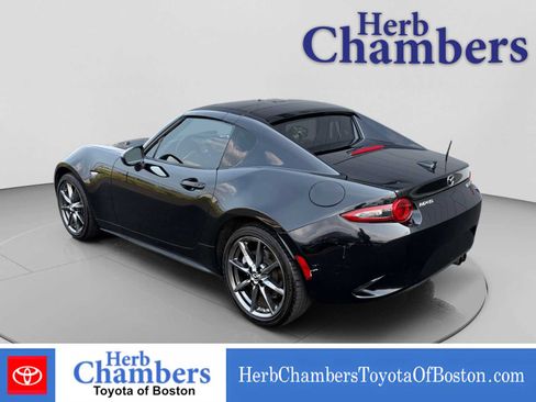 Used 2018 MAZDA MX-5 Miata RF Grand Touring RWD image 8