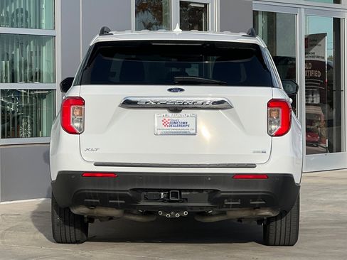 Used 2020 Ford Explorer XLT w/ Class III Trailer Tow Package image 5