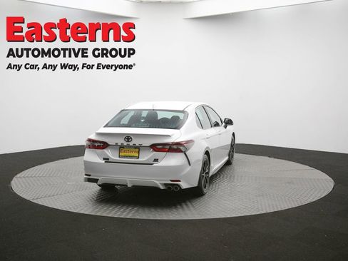 Used 2022 Toyota Camry SE image 37