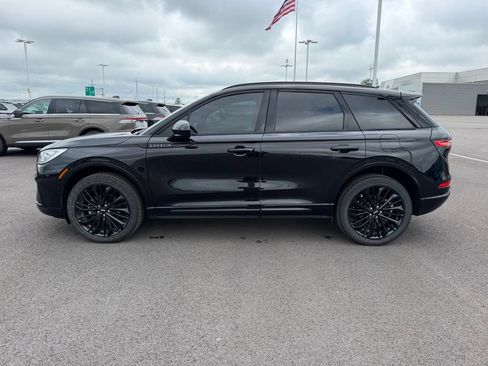 Used 2023 Lincoln Corsair Reserve w/ Jet Appearance Package AWD/4WD image 8