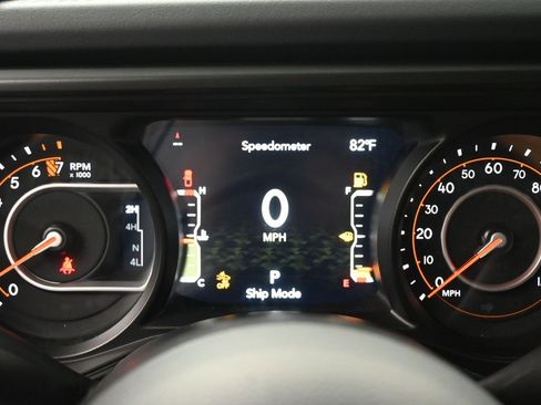 New 2025 Jeep Gladiator Sport image 28