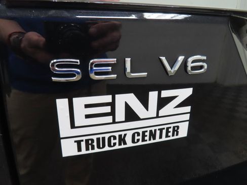 Used 2021 Volkswagen Atlas SEL R-Line AWD/4WD image 44
