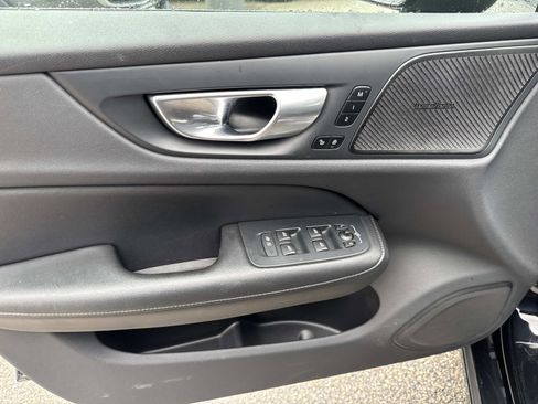 Used 2024 Volvo S60 B5 Plus image 16