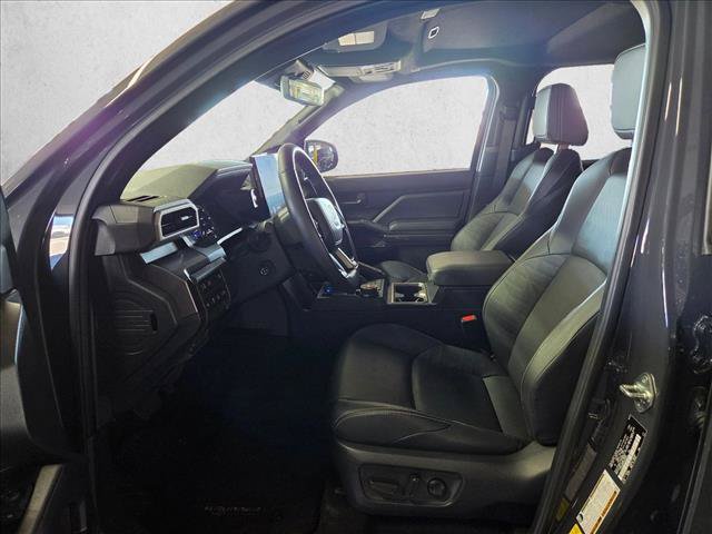Certified 2025 Toyota 4Runner TRD Off-Road Premium w/ Tow Technology Package AWD/4WD image 9