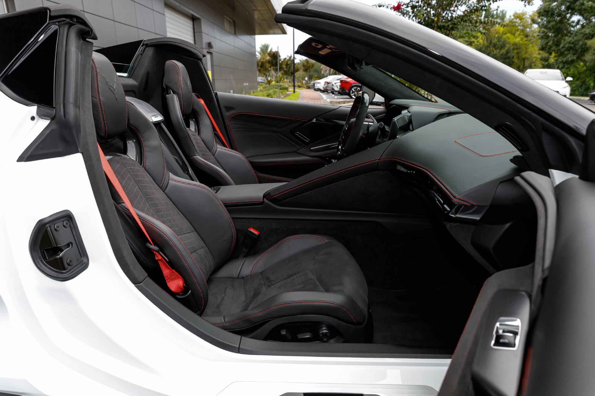 Used 2024 Chevrolet Corvette Z06 w/ Stealth Interior Trim Package RWD image 13