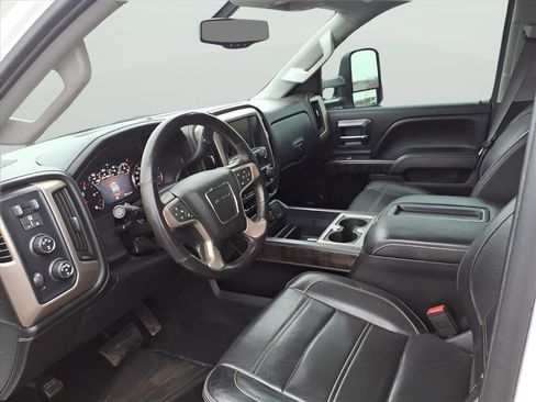 Used 2015 GMC Sierra 2500 Denali image 11