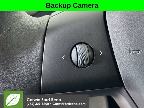 Used 2024 Tesla Model Y Long Range AWD/4WD image 10