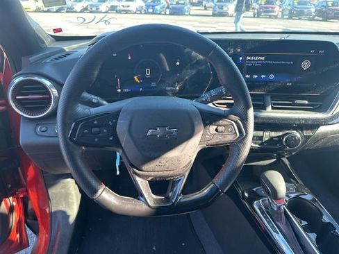 Used 2024 Chevrolet Trax RS w/ Driver Confidence Package image 11