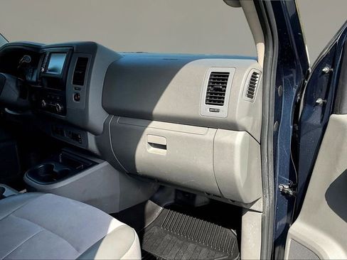 Used 2021 Nissan NV 2500 SV RWD image 21
