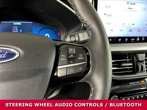 Used 2023 Ford Escape Platinum AWD/4WD image 11