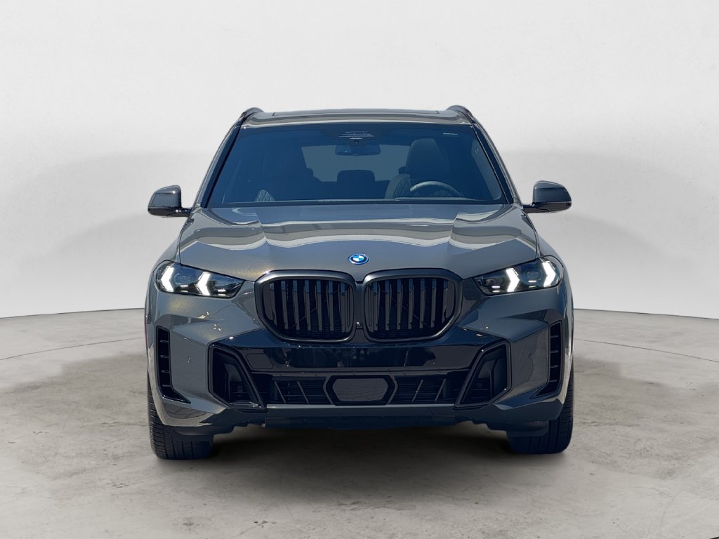 Used 2026 BMW X5 xDrive50e w/ Executive Package AWD/4WD image 2