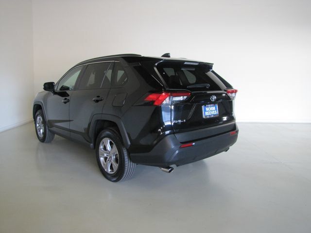 Used 2025 Toyota RAV4 XLE w/ Weather Package AWD/4WD image 23