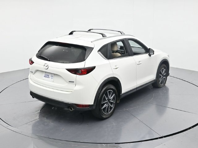 Used 2018 MAZDA CX-5 Touring w/ Preferred Equipment Package FWD image 41
