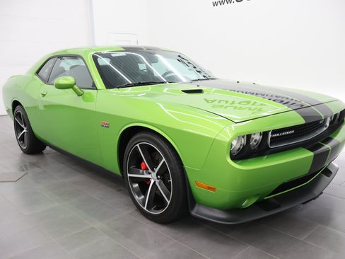 Used 2011 Dodge Challenger SRT8 w/ Green w/Envy Group RWD image 2