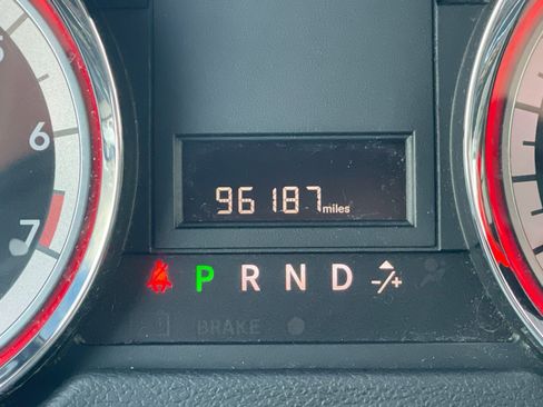 Used 2019 Dodge Grand Caravan SXT image 29