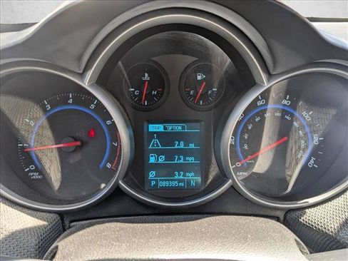 Used 2015 Chevrolet Cruze LT FWD image 11