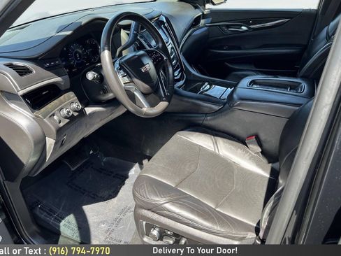 Used 2016 Cadillac Escalade Platinum AWD/4WD image 15