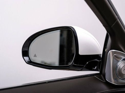 Used 2023 Mercedes-Benz Maybach S 680 4MATIC image 31