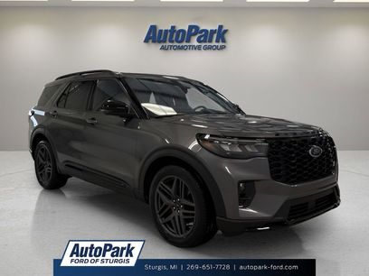 New 2026 Ford Explorer ST w/ Sun And Sound Package