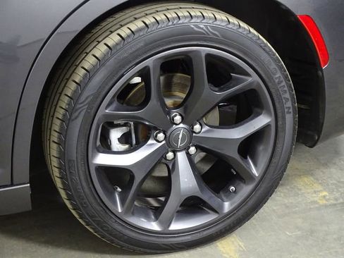 Used 2023 Chrysler 300 S image 42