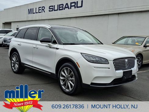 Certified 2022 Lincoln Corsair AWD w/ Premium Package image 1