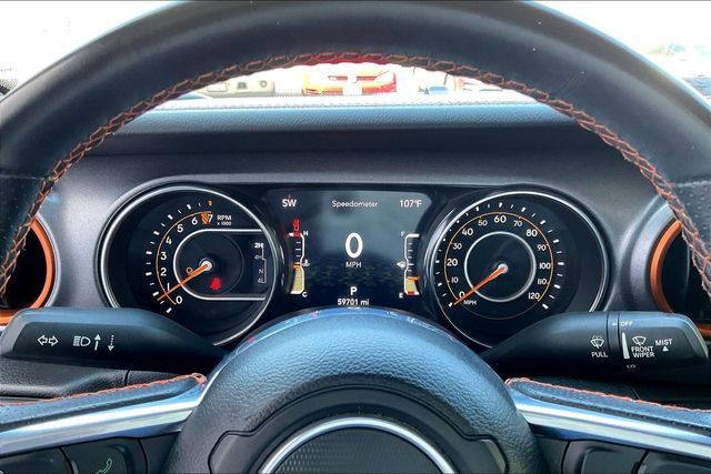Used 2023 Jeep Gladiator Mojave AWD/4WD image 19
