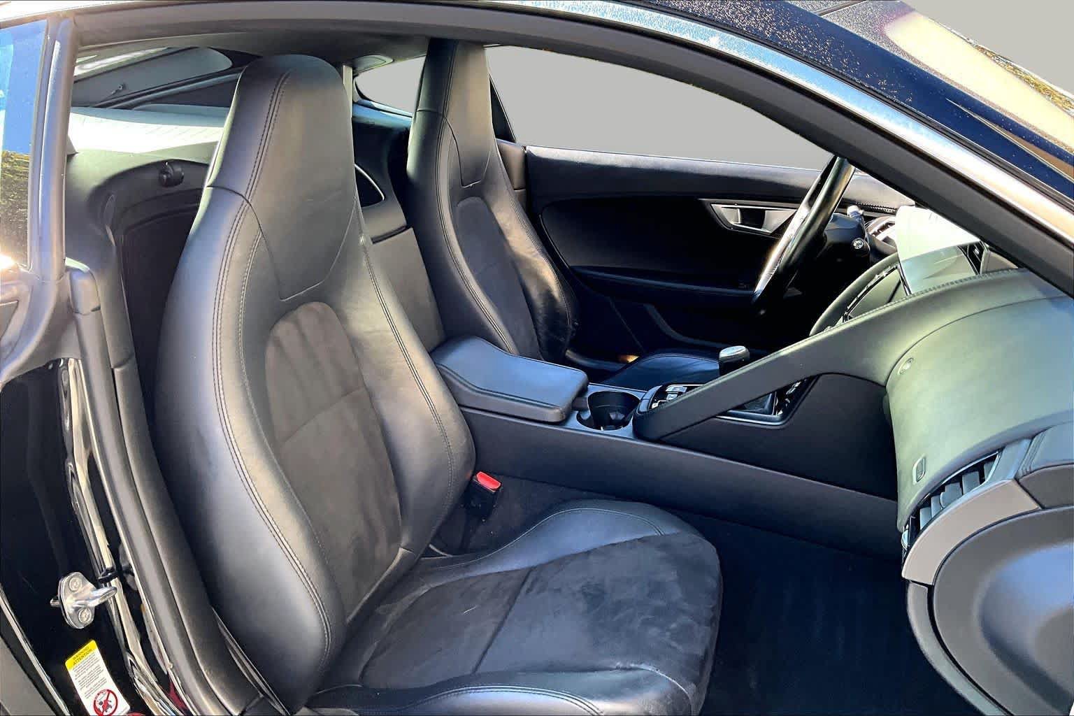Used 2016 Jaguar F-TYPE Coupe RWD image 8