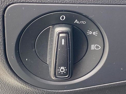 Used 2021 Volkswagen Tiguan S AWD/4WD image 12