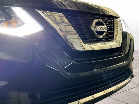 Used 2017 Nissan Rogue S w/ S Appearance Package AWD/4WD image 28