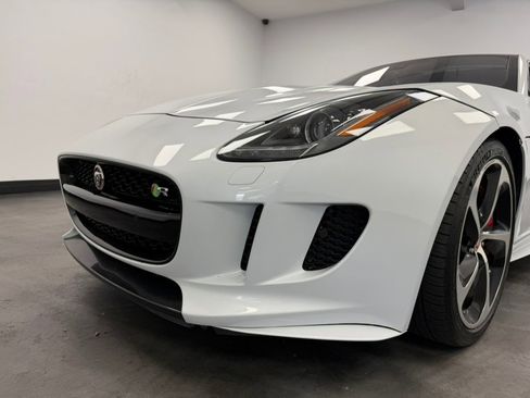 Used 2017 Jaguar F-TYPE R AWD/4WD image 18