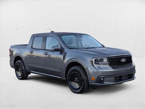 New 2025 Ford Maverick Lobo AWD/4WD image 7