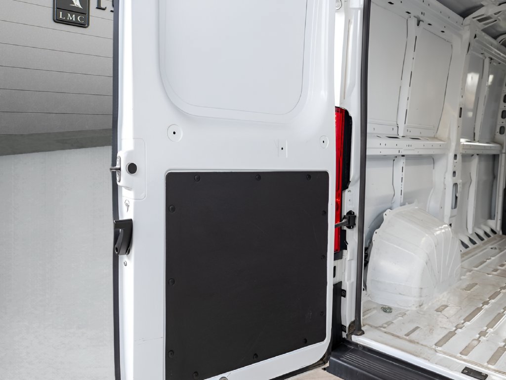 Used 2025 RAM ProMaster 2500 w/ Convenience Group FWD image 52