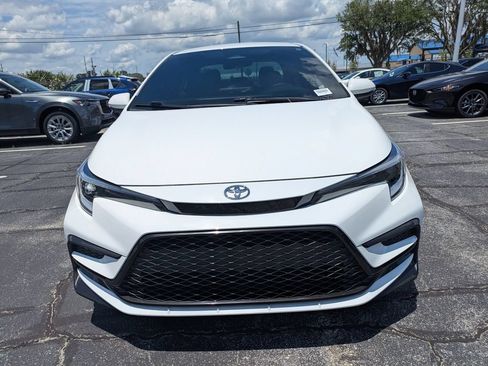 Used 2025 Toyota Corolla SE FWD image 11