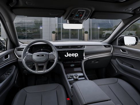 New 2026 Jeep Grand Cherokee L Limited w/ Luxury Tech Group II AWD/4WD image 40