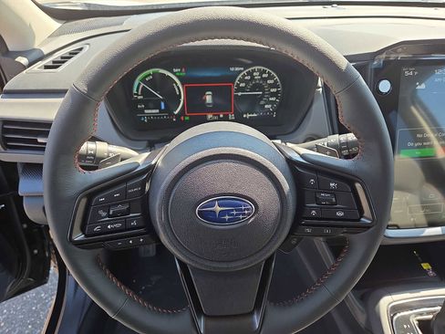 New 2026 Subaru Crosstrek 2.5i Limited AWD/4WD image 9