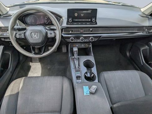 Used 2022 Honda Civic LX image 10