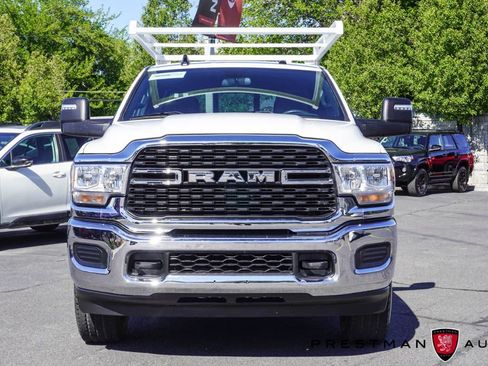 Used 2024 RAM 2500 Tradesman w/ Chrome Appearance Group AWD/4WD image 20