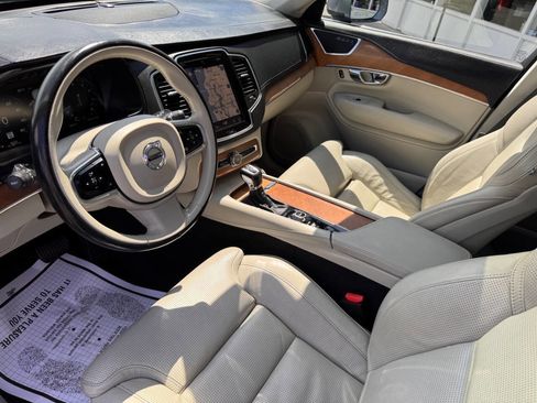 Used 2016 Volvo XC90 T6 Inscription w/ Vision Package AWD/4WD image 32