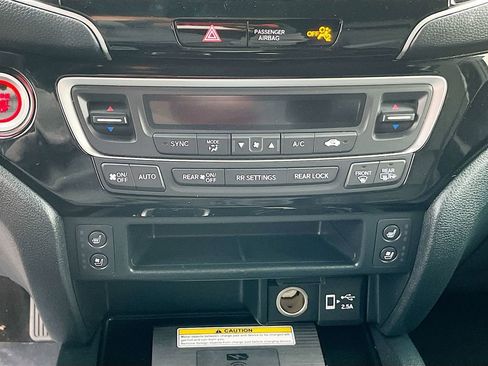 Used 2023 Honda Passport Elite image 16