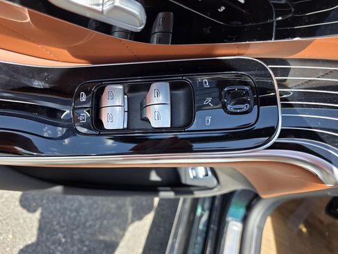New 2026 Mercedes-Benz S 580 4MATIC Sedan image 12