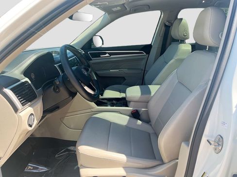 Used 2023 Volkswagen Atlas SE w/ Panoramic Sunroof Package AWD/4WD image 21