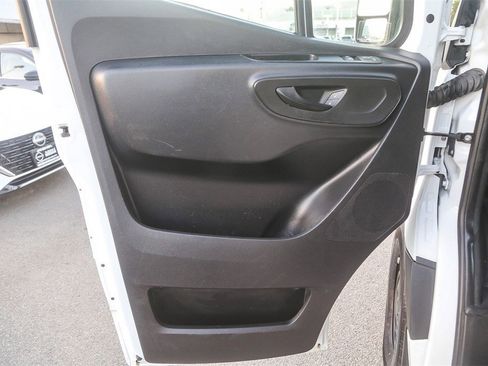 Used 2020 Mercedes-Benz Sprinter 2500 image 18