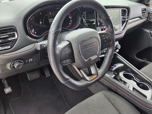 Used 2025 Dodge Durango GT AWD/4WD image 11