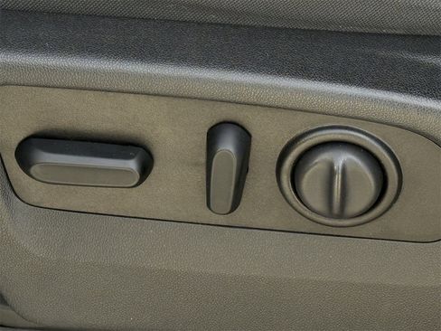 Used 2021 Chevrolet Silverado 1500 RST w/ Bed Protection Package image 23