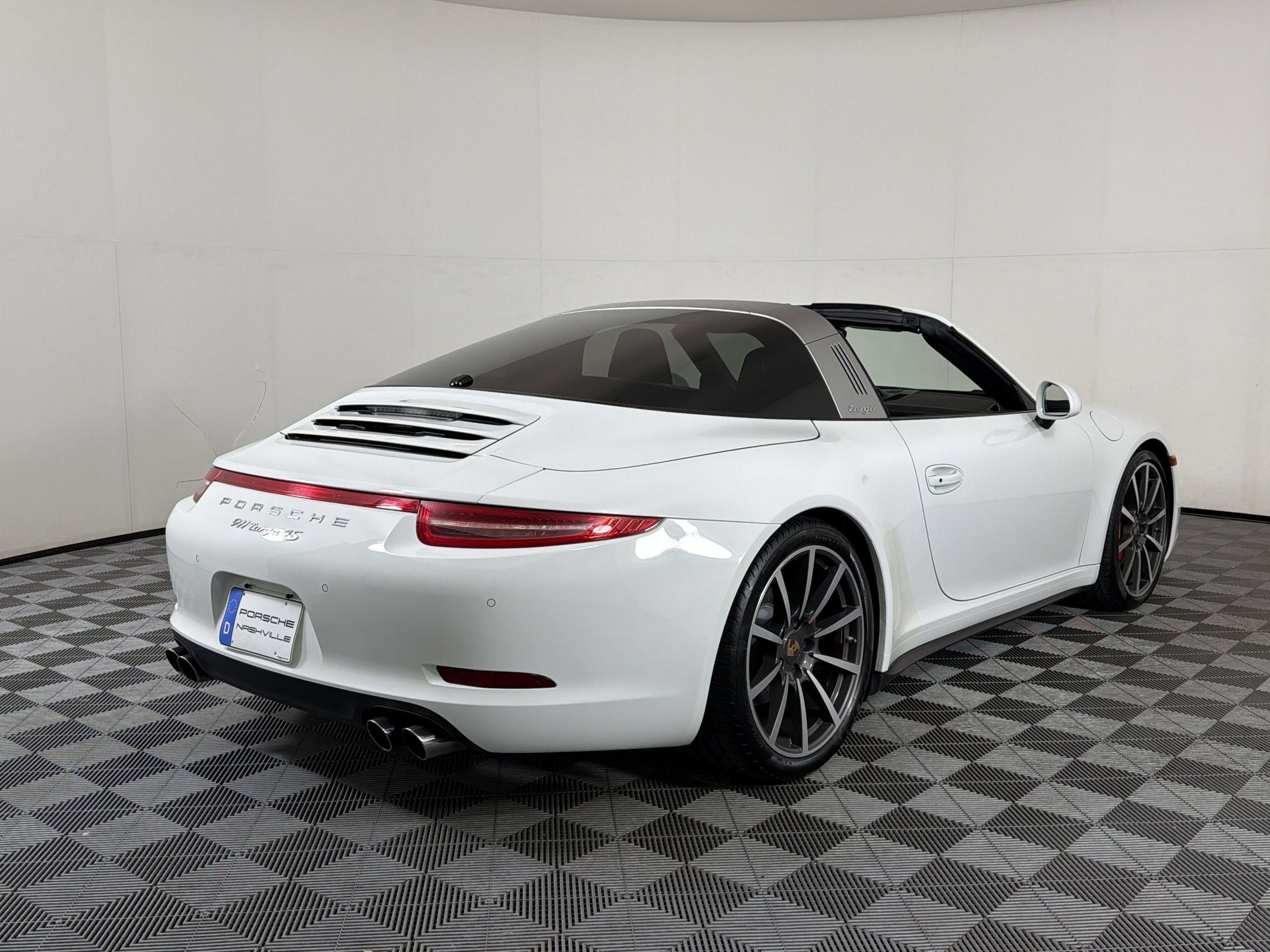 Used 2014 Porsche 911 Targa 4S AWD/4WD image 10