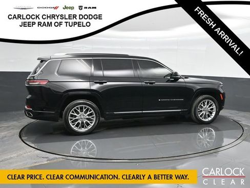 Used 2023 Jeep Grand Cherokee L Summit w/ Luxury Tech Group V image 4
