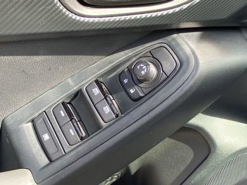 Certified 2025 Subaru Crosstrek 2.0i Premium image 20