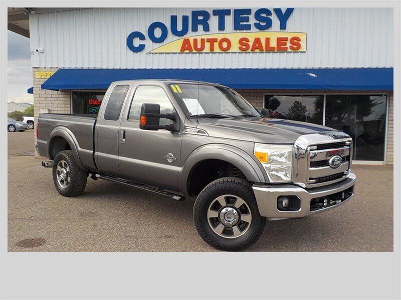 Used 2011 Ford F350 Lariat w/ Lariat Interior Pkg AWD/4WD image 13
